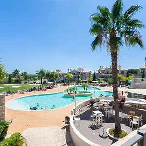 https://vilamoura-pine-hills-villa.hotelaalgarve.com